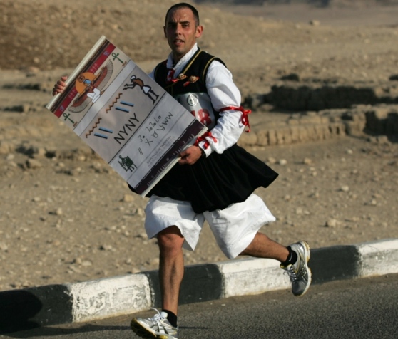 Andrea Mulas – Il maratoneta in costume sardo